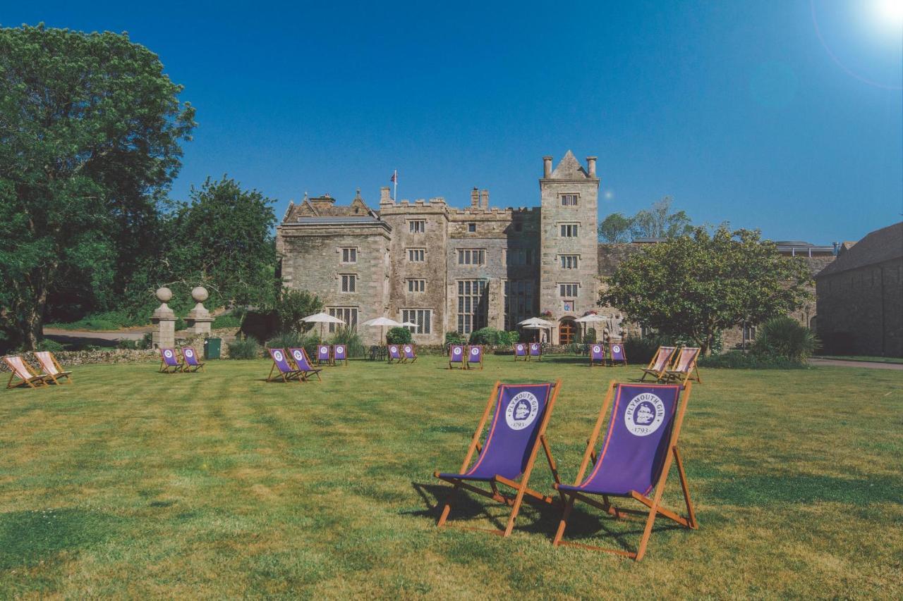 Boringdon Hall Hotel And Spa Plymouth Exterior foto The front lawn of the hotel